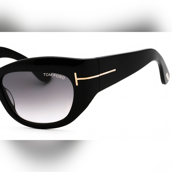 NWT, TOM FORD FT1065, Woman's Sunglasses, Size : 55X0X0 - Picture 3 of 9